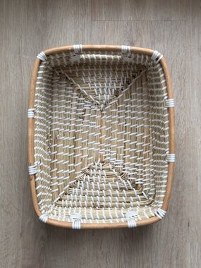 Small Woven Baset